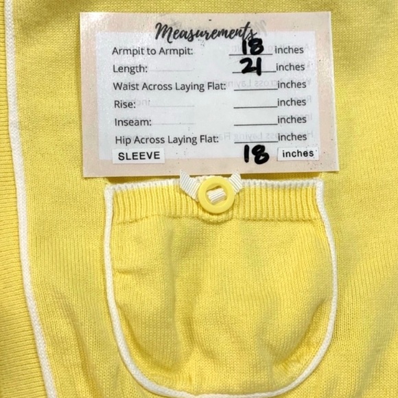 Yellow Cotton Lilly Pulitzer Cardigan with white piping and pockets - Picture 8 of 9